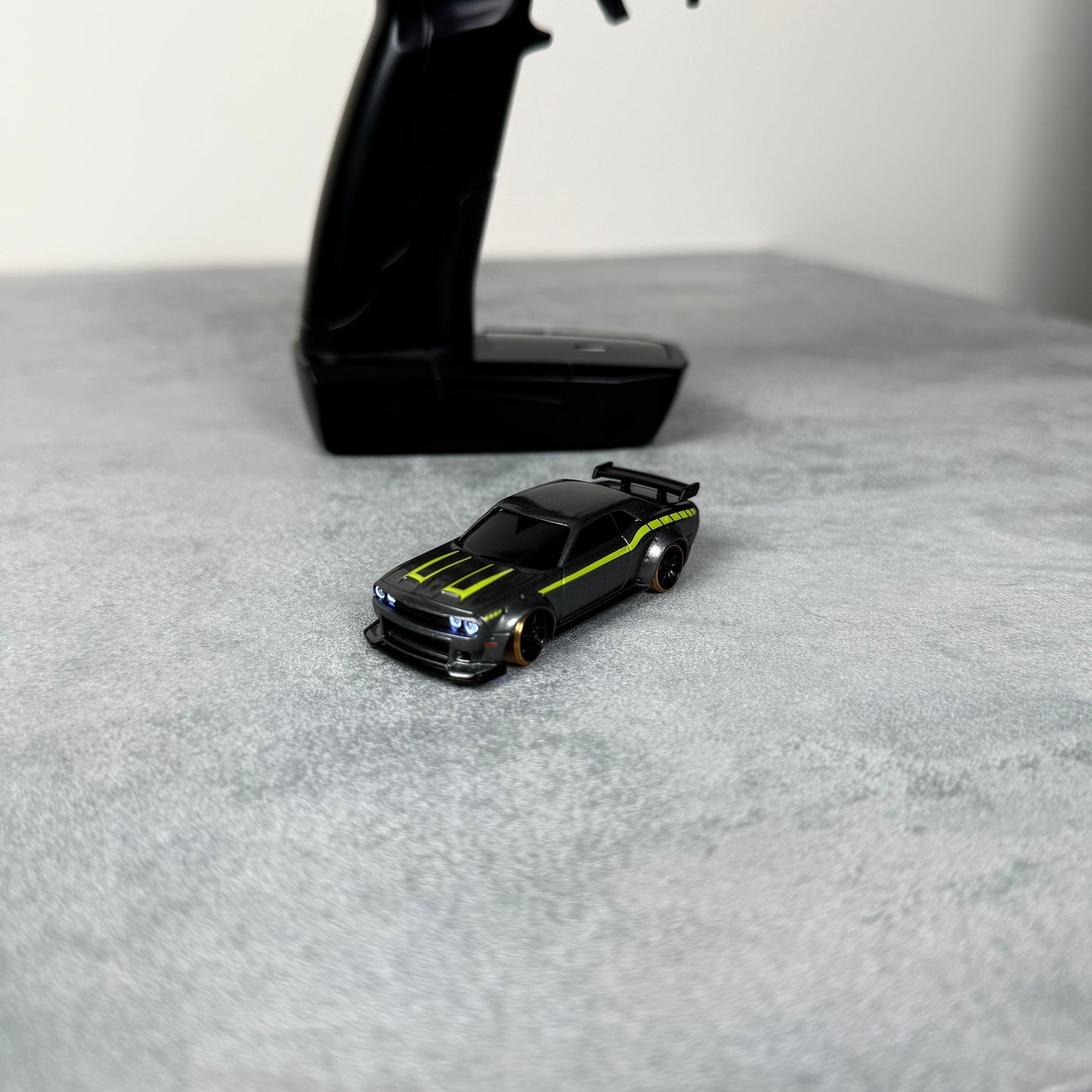 SkidBoiz™  Pocket Sliders 1:76