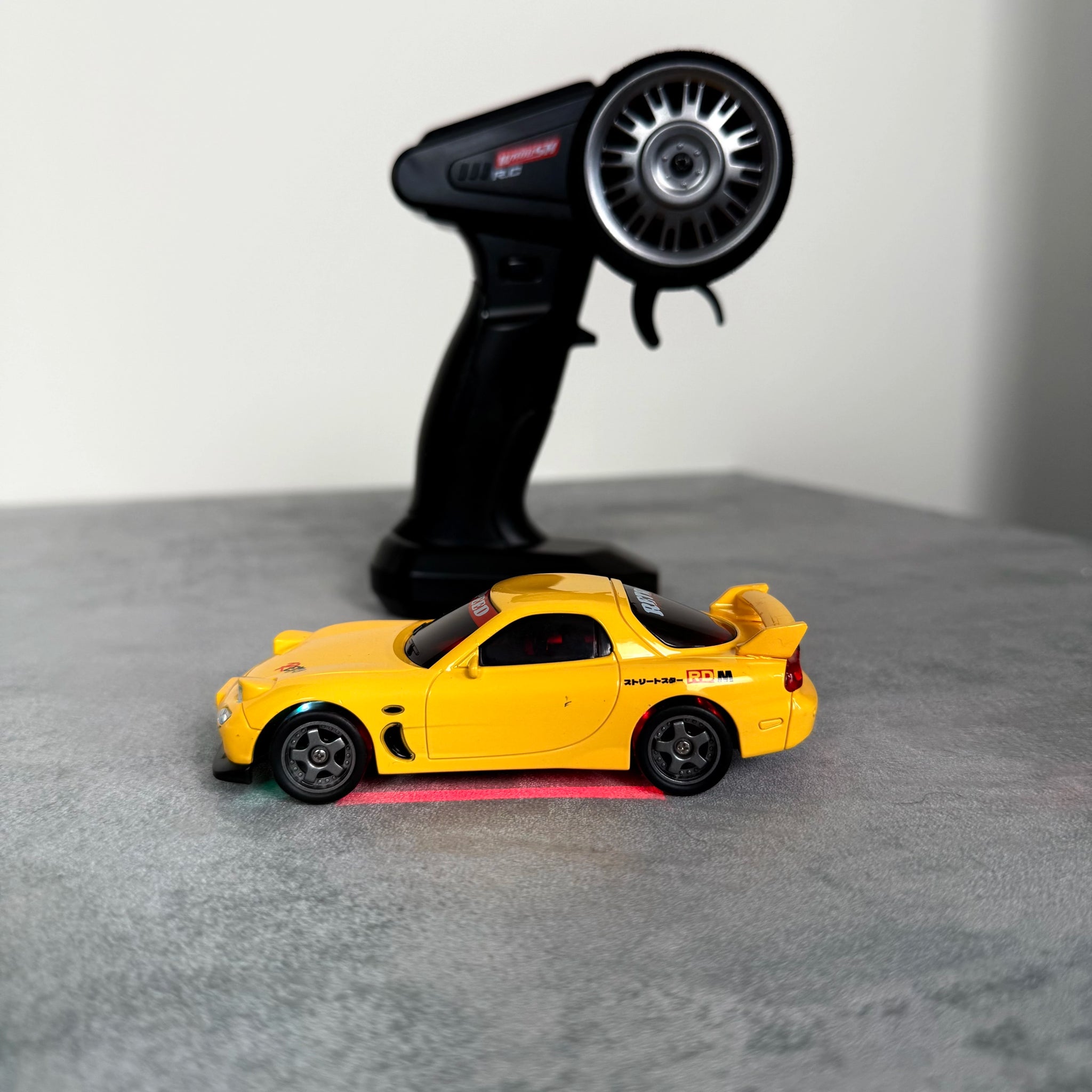 SkidBoiz™ V2 Small Drifters  1:43