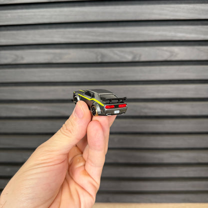 SkidBoiz™  Pocket Sliders 1:76